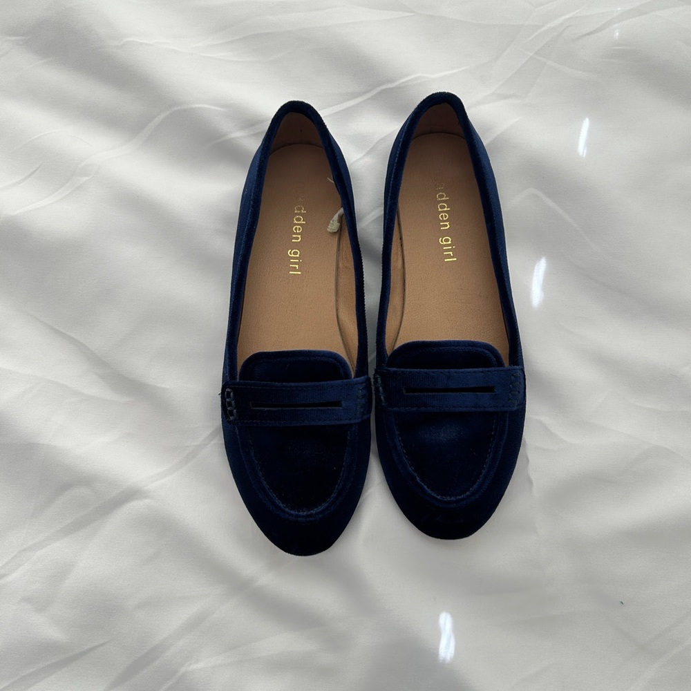 Madden Girl Navy Blue Flats